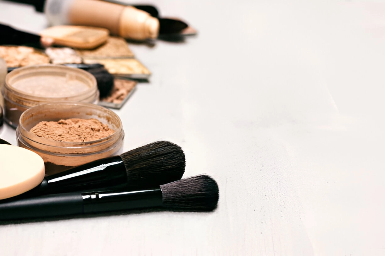 Cream vs Powder Bronzer: Which Is Best For…